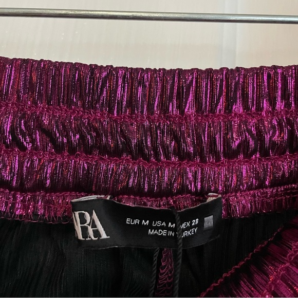 Zara Pink Metallic Shorts - Picture 3 of 5